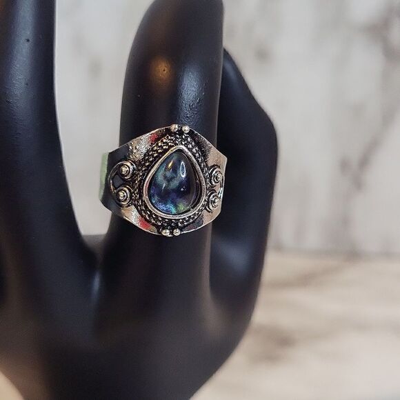 Gemstone Labradorite Pearl Shape Silvery Rings Size 6 - Picture 4 of 9